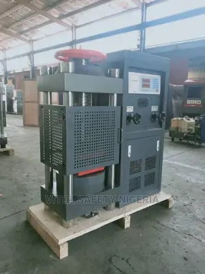 2000KN Digital Compression Testing Machine