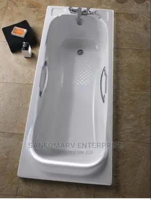 Twyford England Signature Bath