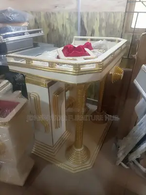 Italian Executive High Quality Church Pulpits