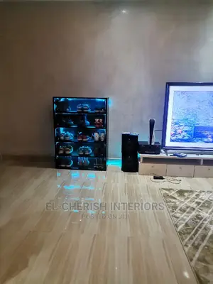 Exclusive Shoe Display Rack