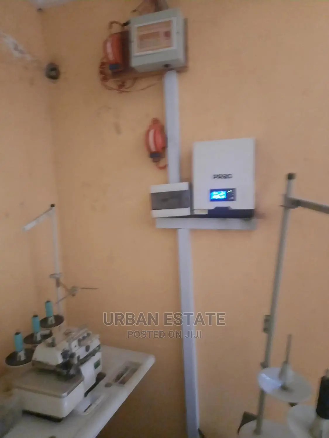 Open Shop/Office Space in Magodo Phase 1 Shopping Complex