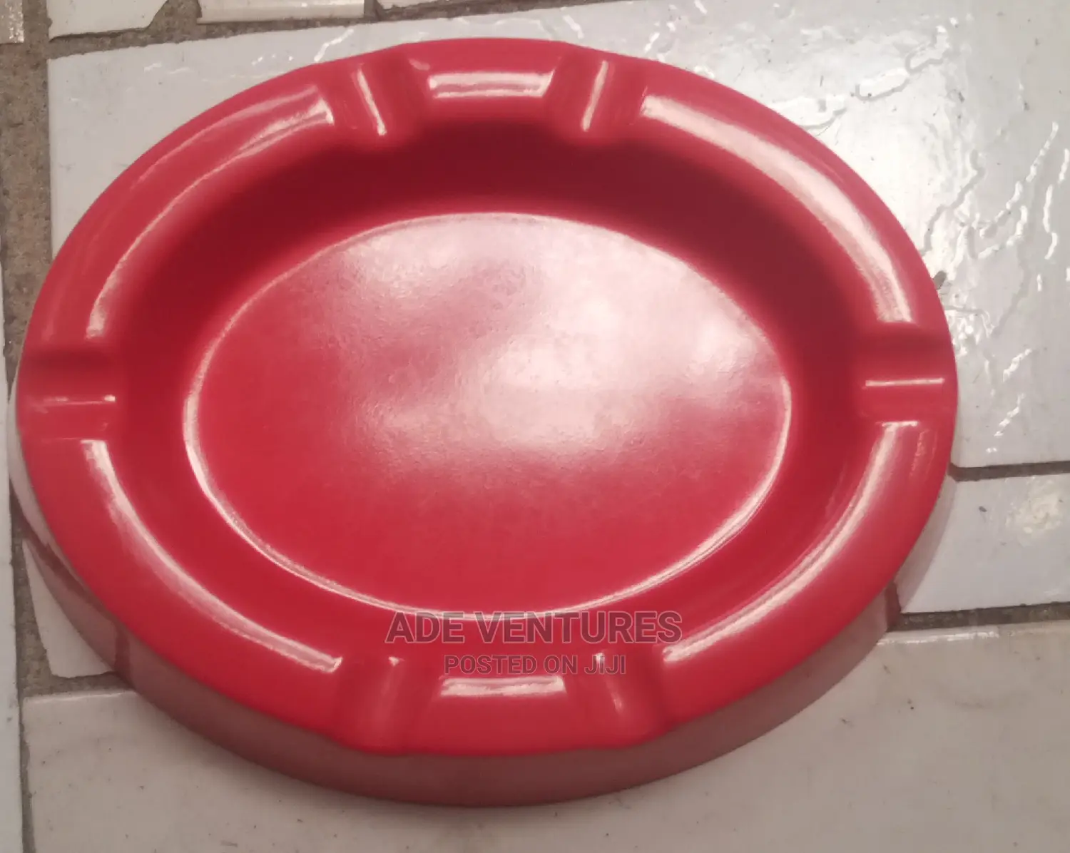 Acrylic Ash Tray