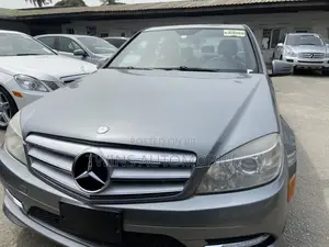 Mercedes-Benz C300 2010 Gray