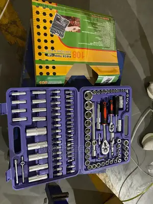 Set of Sockets, Screw Bits and Allen Bit