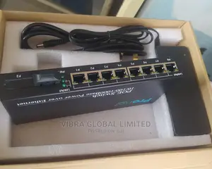 8 Port Pronet Gigabit POE Switche. 10/100/1000 With Fiber
