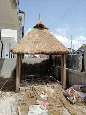 Portable Gazebo Hut