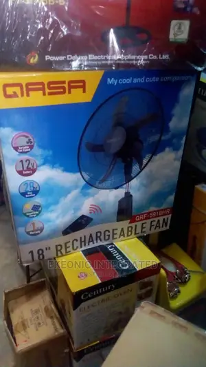 QASA Rechargeable Fan 18