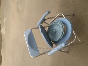 Folding Commode Chair Elderly Bedside Commode With Padded