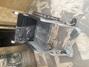Foldable Wheelchair With Safety Belt for Added Security