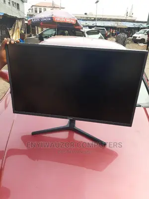 32inch Samsung Monitor