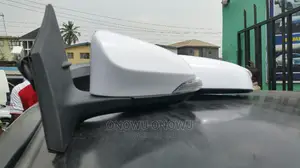Toyota Corolla Set of Side Mirror With Pointer