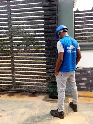 Driveway Automatic Gate Opener