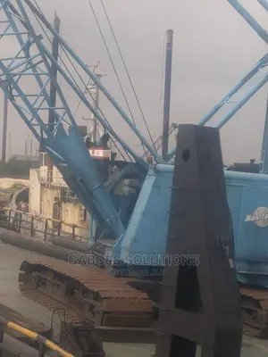 150 Tons Crawler Crane