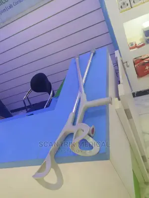 Hospital Medical Forearm Crutches