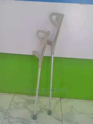 Durable and Strong Forearm Crutches