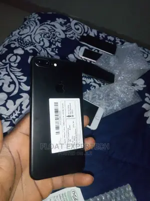 Apple iPhone 7 Plus 128 GB Black