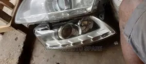 Set Full Light Audi A6l 2010