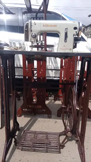 Altenburg Straight Sewing Machine