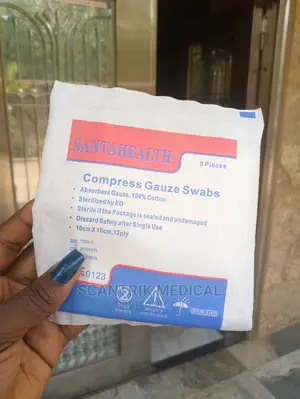 Disposable Sterile/Non-Sterile Compress Gauze Swabs