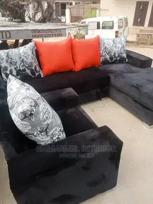A L Shape and Extra Single