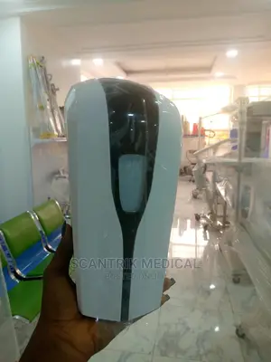 Manual IV Foam Soap Dispenser
