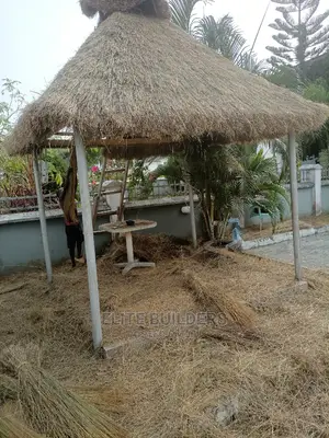 Best Quality Bush Bar Gazebo Hut Well Build in Lagos
