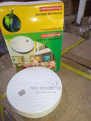 Smoke Alarm Detector (Battery Operated) Confidence Uk