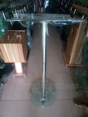 Single Pole Pulpit