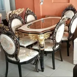 Royal Dining Table