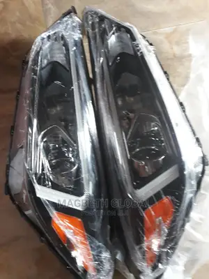 Headlight Hyundai Tuscon 019 LED USA