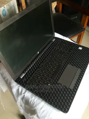 Laptop HP 250 G6 4GB AMD HDD 500GB