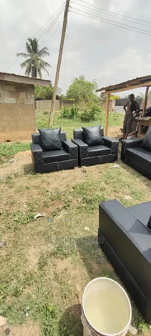 Complete Set of Leather Chair,By Blackdiamond Furniture