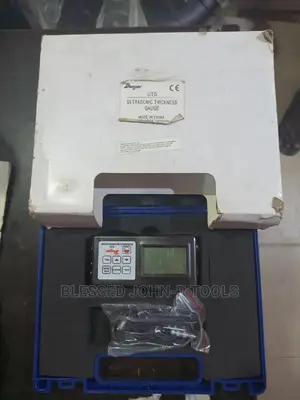 Ultrasonic Thickness Gauge