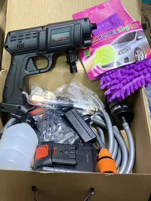 Cordless Pressure Washer Machine X 4.0 Batteries