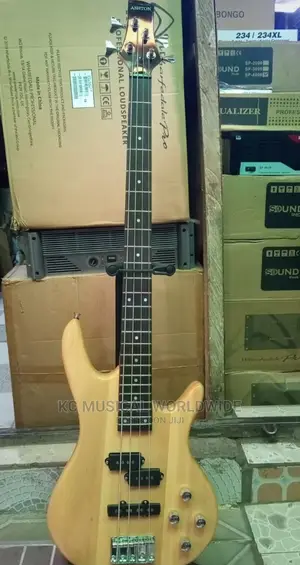 Ashton Bass Guitar 4strings