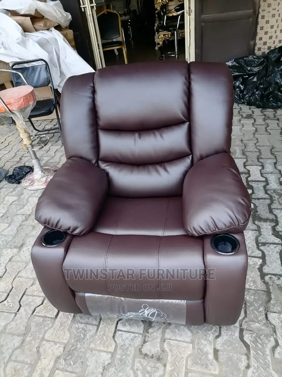 New Modern Single Recliner Sofa