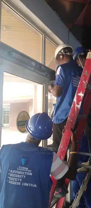High Quality Automatic Door