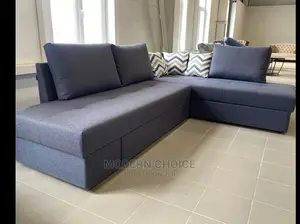 Modern L-Shaped Sofa With Throw Pillow Backrest