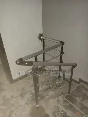 Handrail White and Black