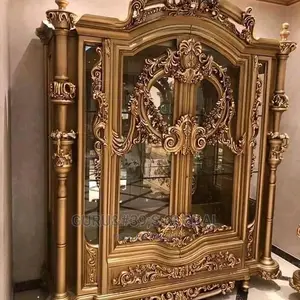 Luxury Foreign Gate