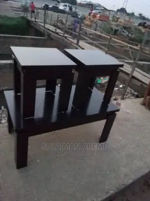 Center Table With Side Stood