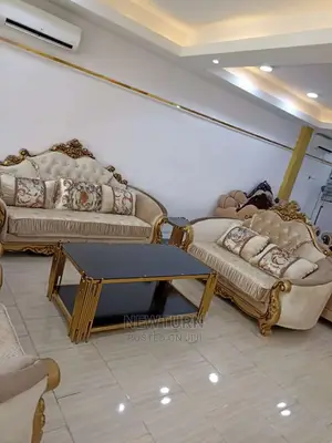 7 Seaters Royal Chairs.