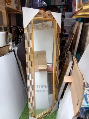 Gold Royal Design Mirror