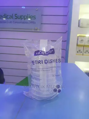 Laboratory Use Petri Dish