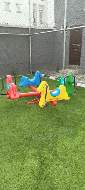 4 Seaters Merry Go Round For Schools