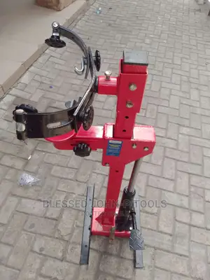 Coil Spring Compressor