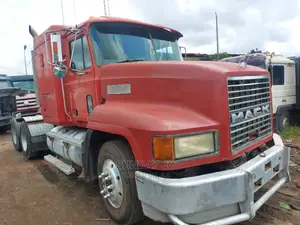 Tokunbo CH Mack Ten Tyres Truck Double Cabin Rotor Engine