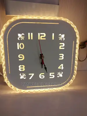Quality Led Wall Bracket Clock With 3 Different Colours