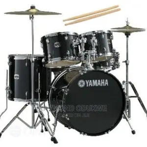 Professional Quality Yamaha Drum Set