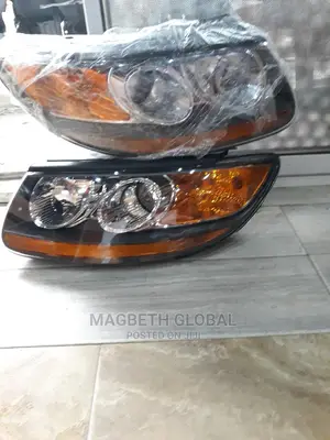 Headlamp Hyundai Santafe 2008.